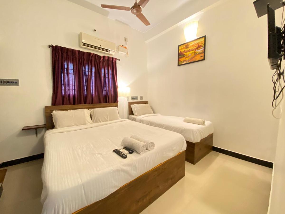 La Paradise Residency Puducherry Exterior foto
