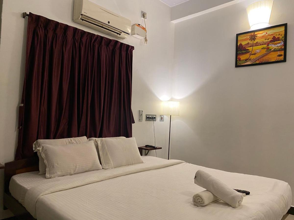 La Paradise Residency Puducherry Exterior foto